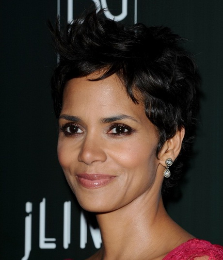 short-pixie-hairstyles-for-black-women-60-16 Short pixie hairstyles for black women