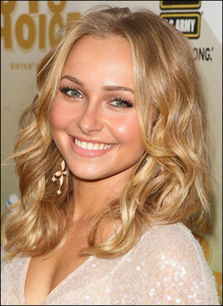 shoulder-length-hairstyles-for-curly-hair-57-4 Shoulder length hairstyles for curly hair