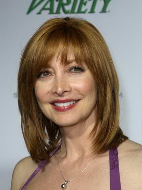 shoulder-length-layered-haircuts-with-bangs-45-7 Shoulder length layered haircuts with bangs