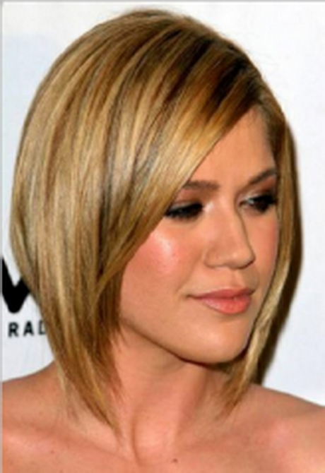 Sophisticated short hairstyles for women