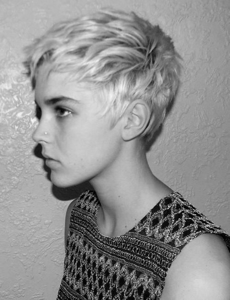 Super Short Curly Hairstyles For Women super-short-curly-hairstyles-for-women