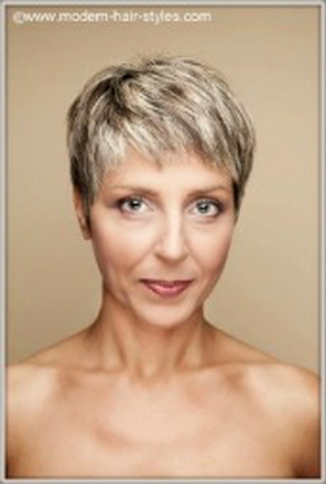 super-short-haircuts-for-women-over-50-15 Super short haircuts for women over 50
