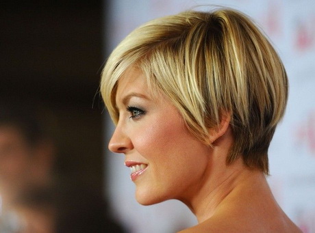 top-10-short-hairstyles-for-women-03-8 Top 10 short hairstyles for women