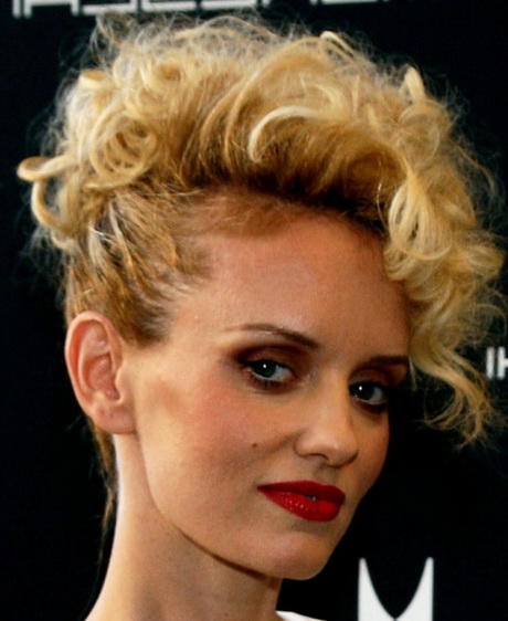 trendy-short-curly-hairstyles-07-8 Trendy short curly hairstyles