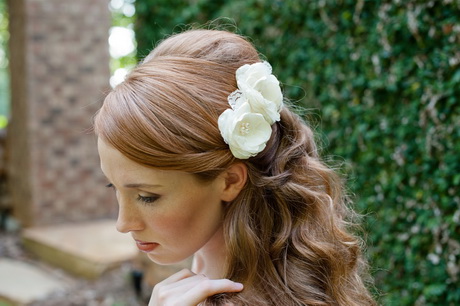 wedding-flowers-in-hair-51-14 Wedding flowers in hair