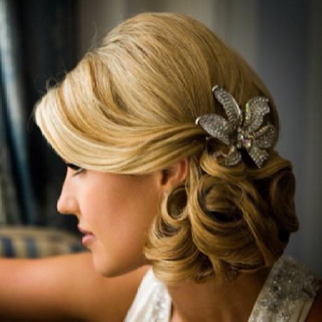 wedding-hair-side-bun-25 Wedding hair side bun