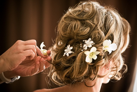 wedding-hair-with-flowers-66 Wedding hair with flowers