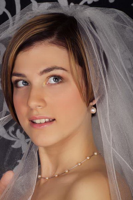 wedding-hairstyles-for-short-hair-with-veil-50-10 Wedding hairstyles for short hair with veil