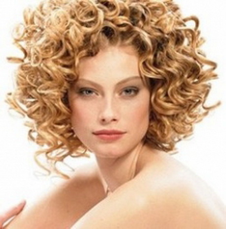 womens-curly-hairstyles-68-16 Womens curly hairstyles