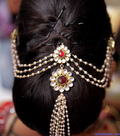 bridal-hairstyles-for-indian-weddings-42-3 Bridal hairstyles for indian weddings