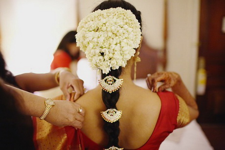 bridal-hairstyles-for-indian-weddings-42-9 Bridal hairstyles for indian weddings