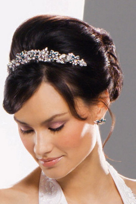 bridal-hairstyles-with-accessories-27_10 Bridal hairstyles with accessories