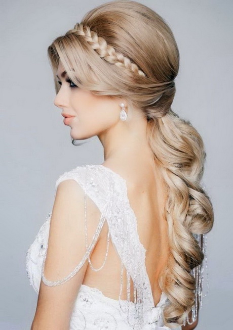 bridesmaid-hairstyles-2015-15 Bridesmaid hairstyles 2015