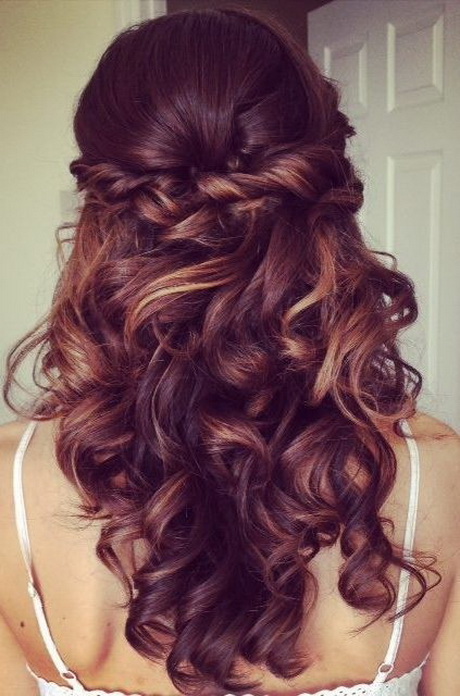 cute-prom-hairstyles-for-long-hair-2015-07 Cute prom hairstyles for long hair 2015