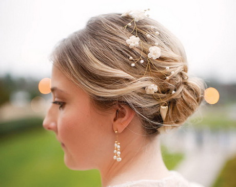floral-wedding-hair-accessories-05_6 Floral wedding hair accessories