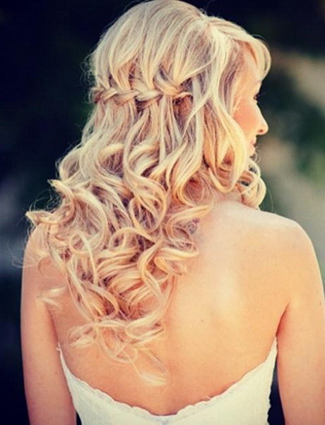 wedding-hair-with-braids-and-curls-79-17 Wedding hair with braids and curls