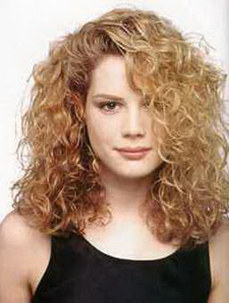 hairstyles-curly-hair-for-job-12_9 Hairstyles curly hair for job
