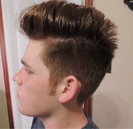 Hairstyles v cut male