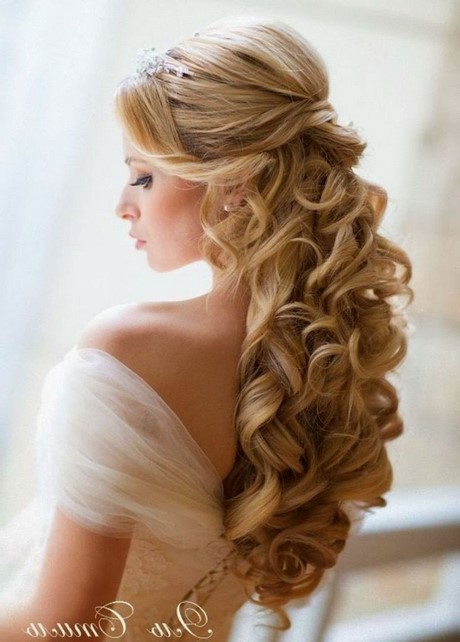 prom-hair-ideas-2017-65_18 Prom hair ideas 2017