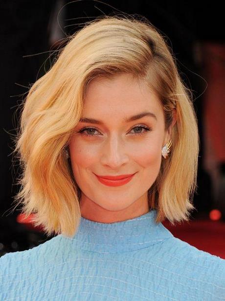 celebrity-haircuts-2019-81_18 Celebrity haircuts 2019