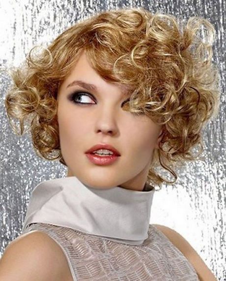 haircuts-for-curly-hair-2019-58_11 Haircuts for curly hair 2019