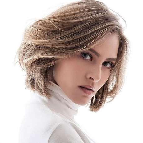 short-layered-hairstyles-2019-74_16 Short layered hairstyles 2019