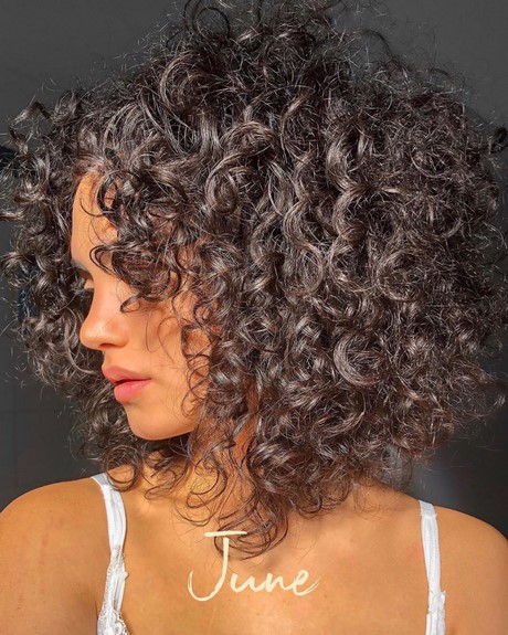 2020-curly-hairstyles-16_10 2020 curly hairstyles