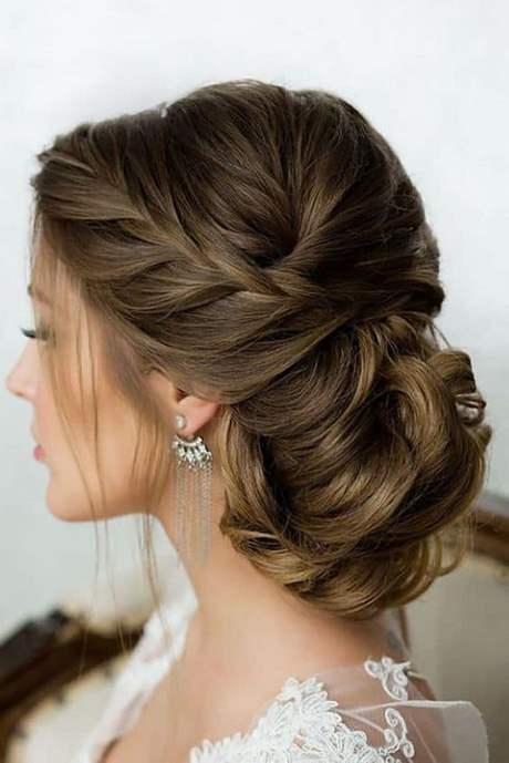 best-prom-hairstyles-2020-27_15 Best prom hairstyles 2020