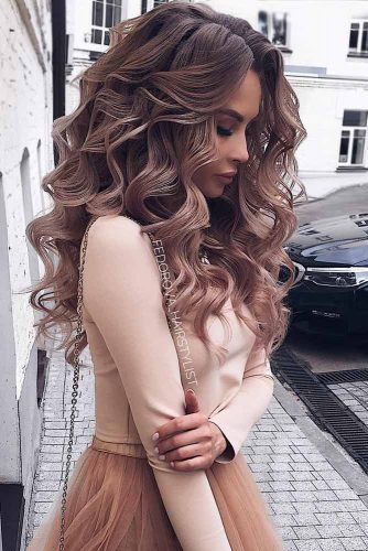 cute-prom-hairstyles-for-long-hair-2020-22_15 Cute prom hairstyles for long hair 2020