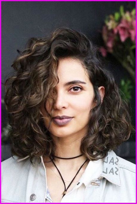 hairstyles-for-curly-hair-2020-33 Hairstyles for curly hair 2020