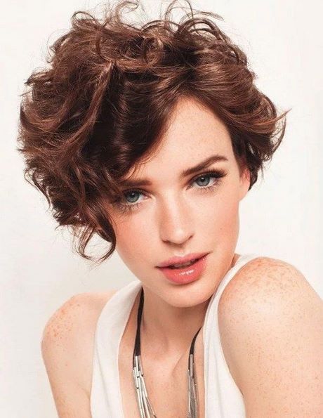 short-curly-hairstyles-for-women-2020-54_2 Short curly hairstyles for women 2020