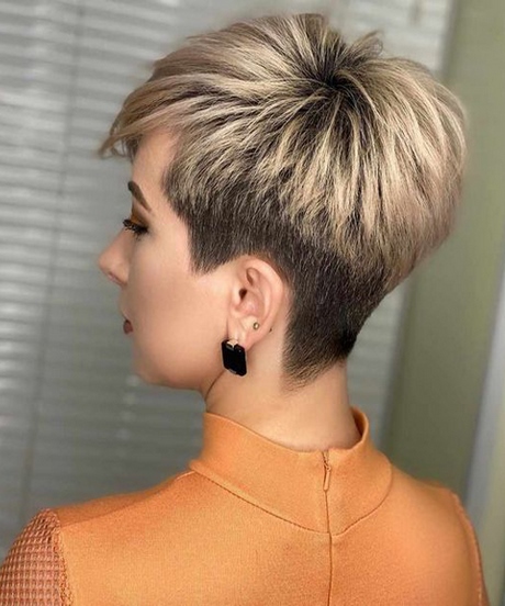 trendy-short-hairstyles-2020-73_16 Trendy short hairstyles 2020