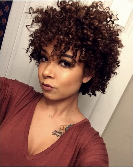 2021-curly-hairstyles-80_14 2021 curly hairstyles