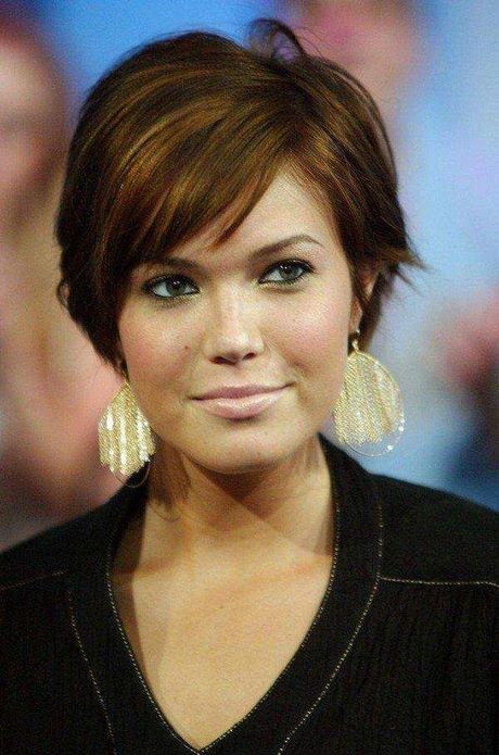 2021-short-hairstyles-for-round-faces-48_11 2021 short hairstyles for round faces