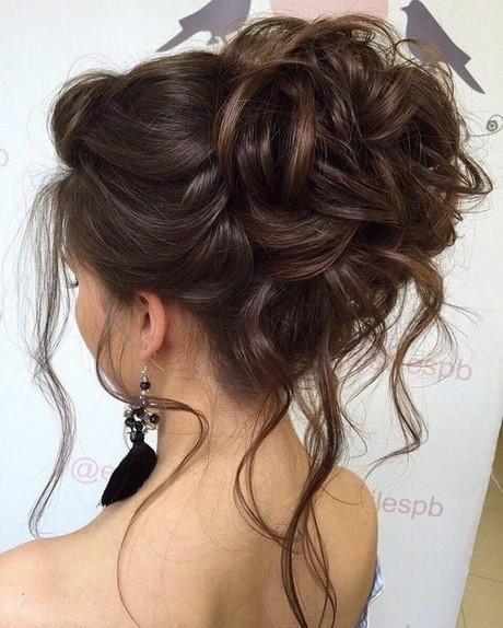 celebrity-updos-2021-61_15 Celebrity updos 2021