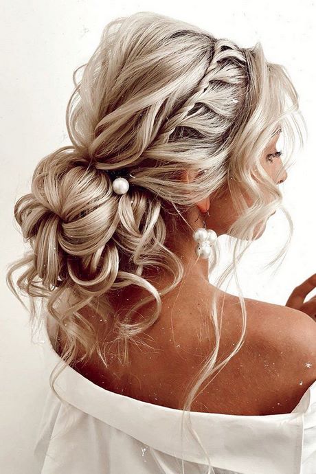 hairstyle-for-wedding-2021-58_5 Hairstyle for wedding 2021