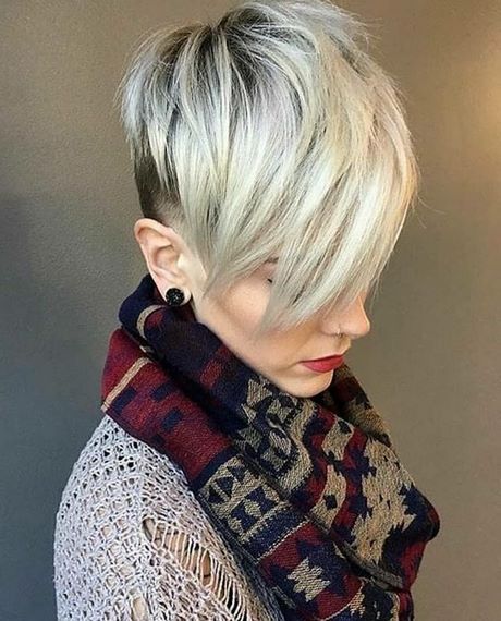 ladies-short-hairstyles-2021-57_12 Ladies short hairstyles 2021