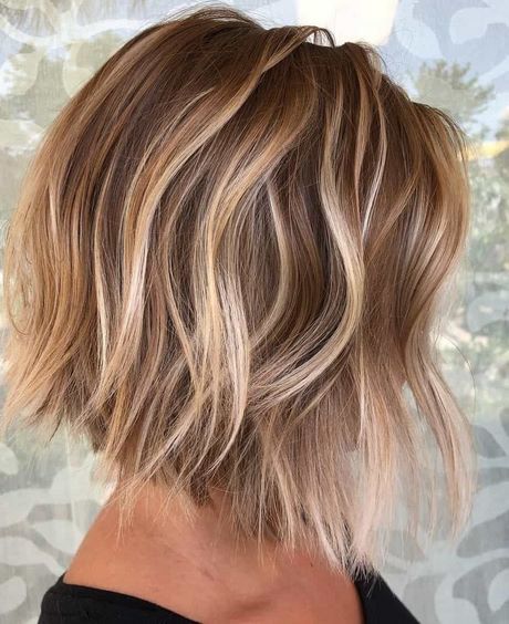 medium-hairstyles-women-2021-61_17 Medium hairstyles women 2021