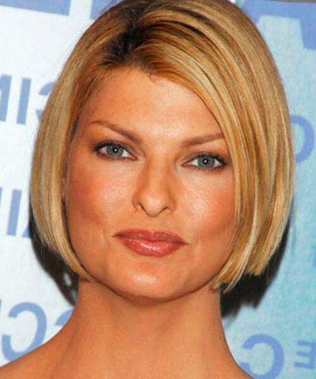 short-haircuts-for-round-faces-2021-90_11 Short haircuts for round faces 2021