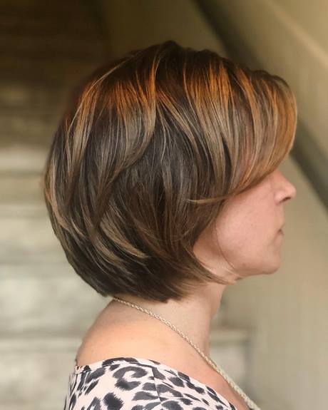 short-hairstyles-for-women-over-50-2021-62_8 Short hairstyles for women over 50 2021