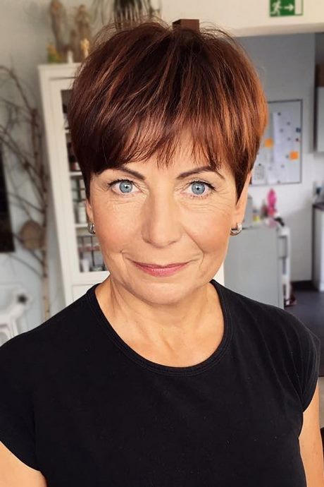 short-hairstyles-women-over-50-2021-32_2 Short hairstyles women over 50 2021