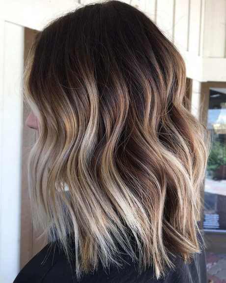 short-layered-hairstyles-2021-27_14 Short layered hairstyles 2021