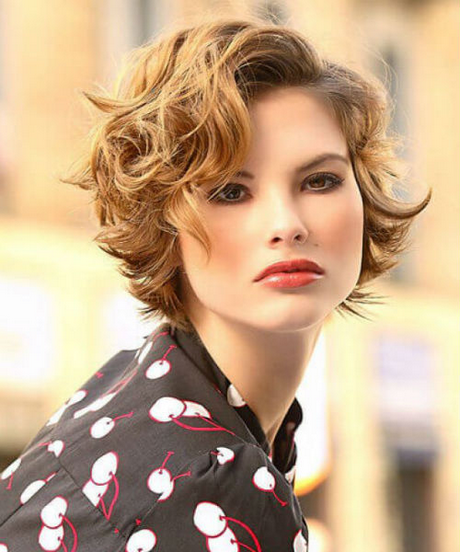 stylish-short-hairstyles-2021-28 Stylish short hairstyles 2021