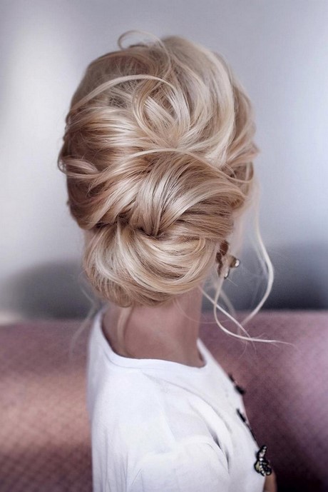 bridesmaid-updos-2023-23_6 Bridesmaid updos 2023