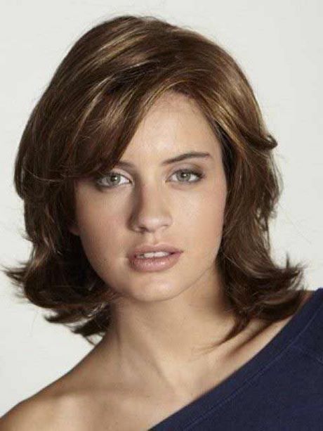hairstyles-for-round-faces-2023-87_14 Hairstyles for round faces 2023