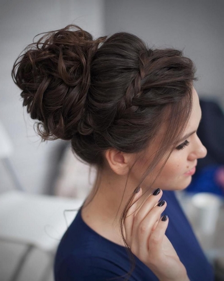 braid-prom-hairstyles-2019-45_15 Braid prom hairstyles 2019