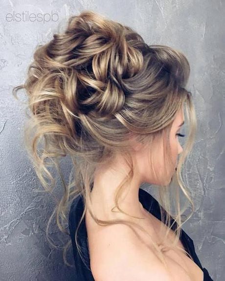 bride-updos-2019-34_15 Bride updos 2019