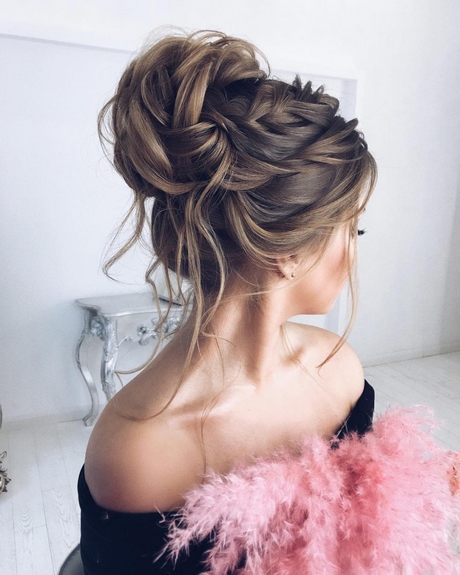 long-hairstyles-for-prom-2019-87_17 Long hairstyles for prom 2019