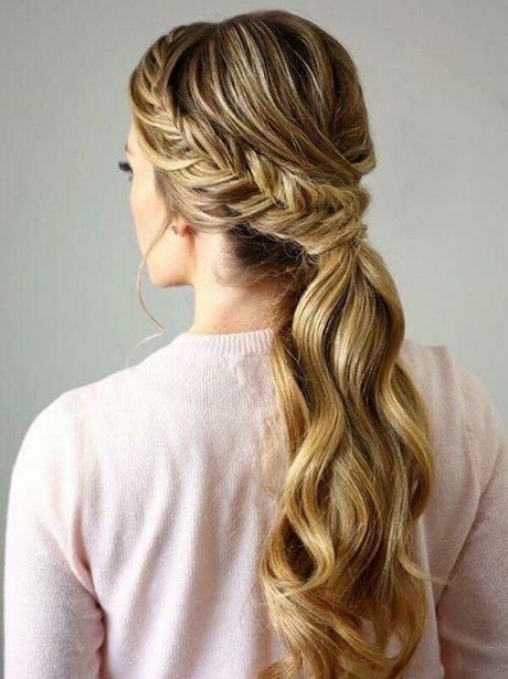 prom-hair-styles-2019-49_19 Prom hair styles 2019