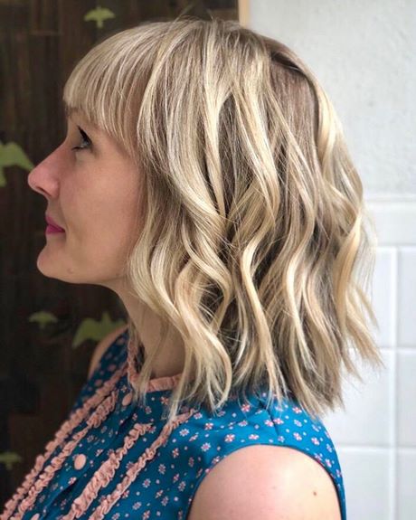 short-layered-haircuts-with-bangs-2019-24_14 Short layered haircuts with bangs 2019